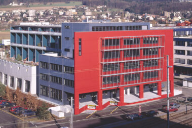 Schlieren Wohn- und Geschäftshaus