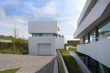 Uetikon a See Mehrfamilienhaus